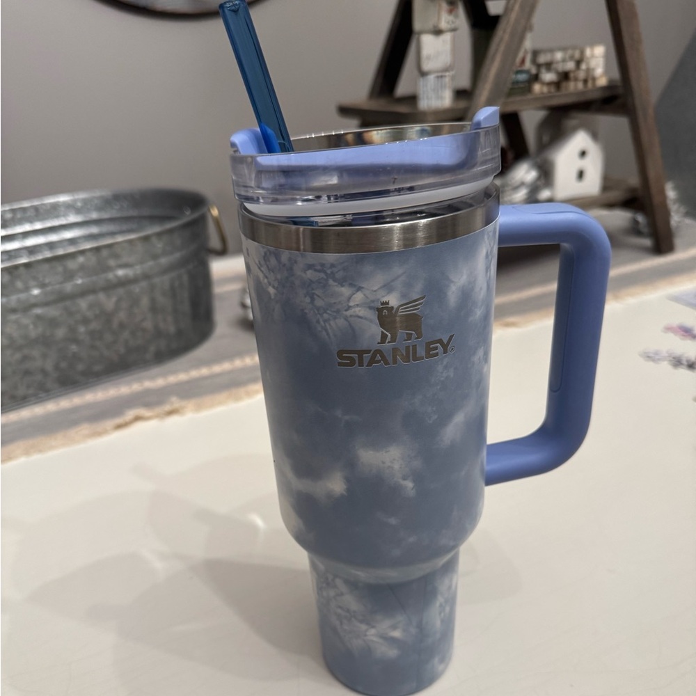 40 oz Stanley